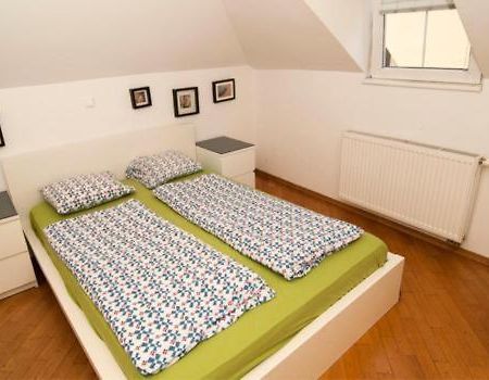 Grand Park Rooms Podgorica Bagian luar foto