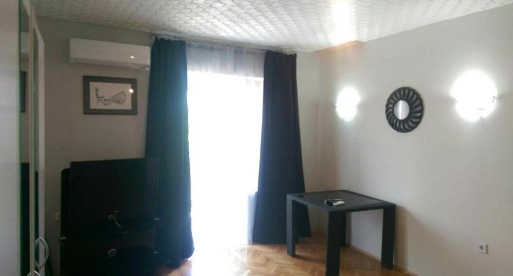 Grand Park Rooms Podgorica Bagian luar foto