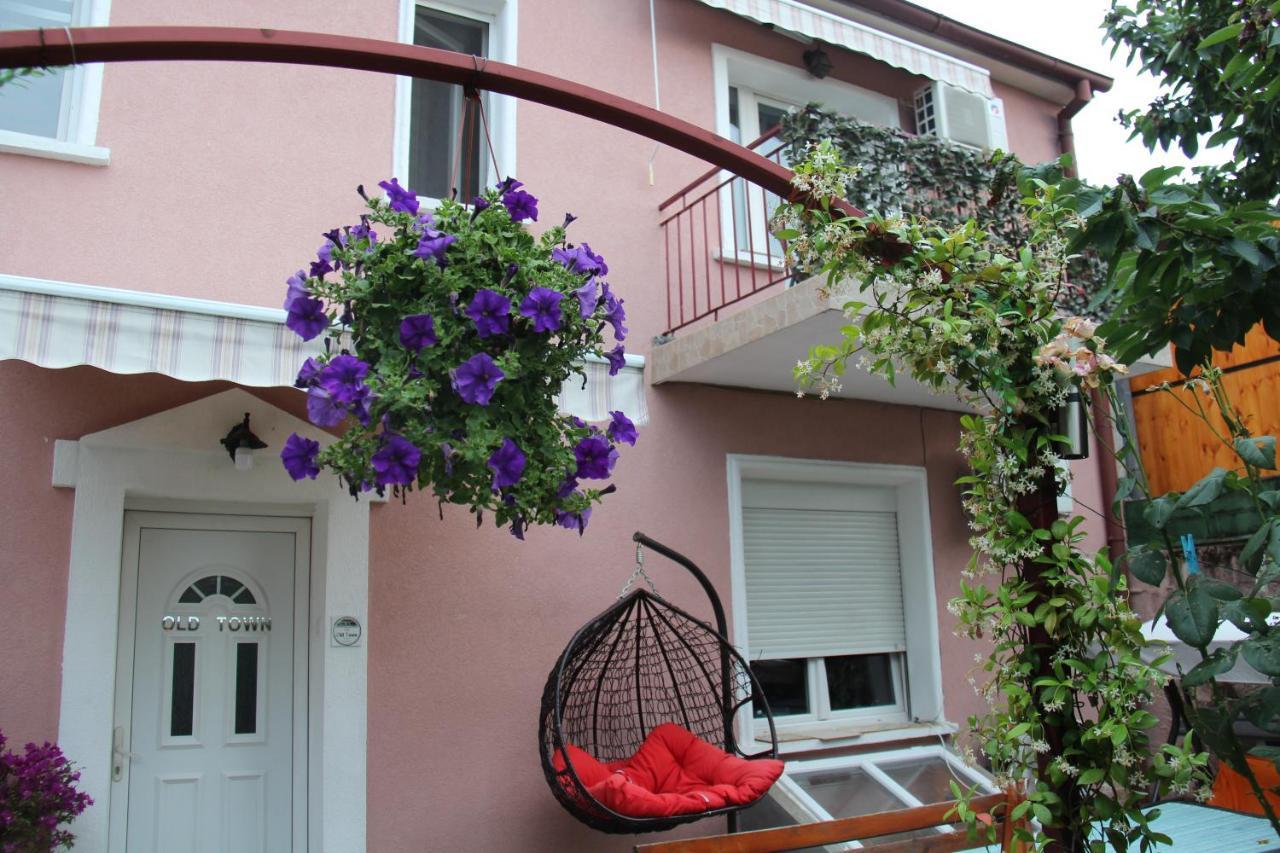 Grand Park Rooms Podgorica Bagian luar foto